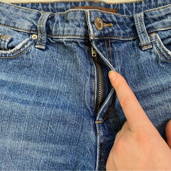 Joe’s Jeans Womens Mid Rise Midi Cuffed Hem Jean Shorts Size 28 Dark Wash Denim - Picture 3 of 10